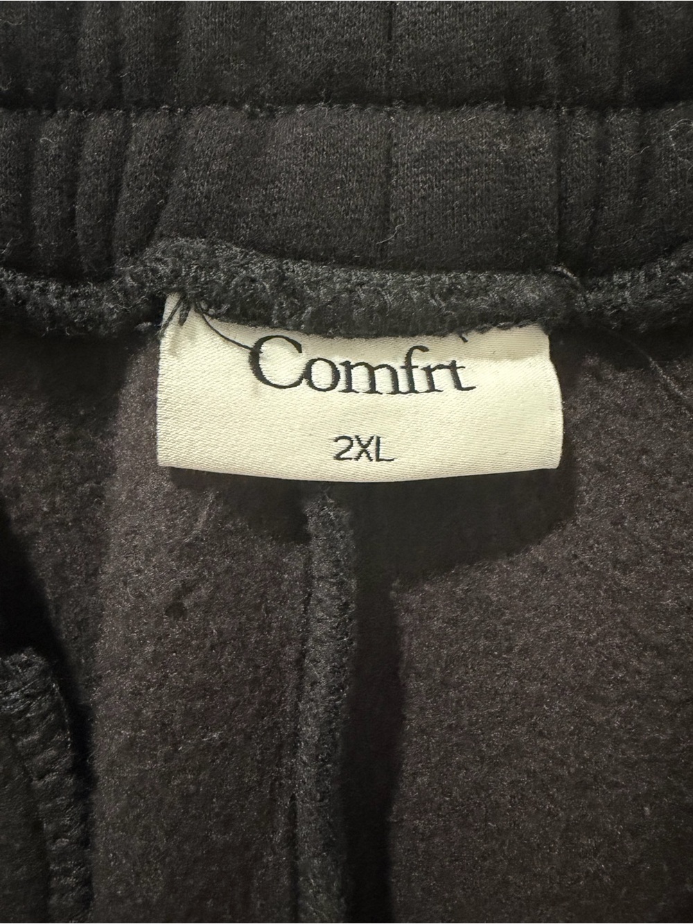 Comfrt Signature Sweatpants in Onyx - Picture 7 of 9